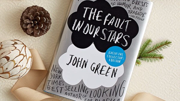 Read John Green: This Season’s Must-Read Author