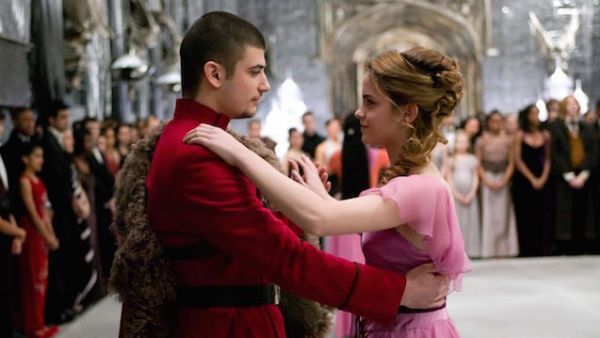 Read Yule Ball Proposals, Ranked in Order of Awkwardness